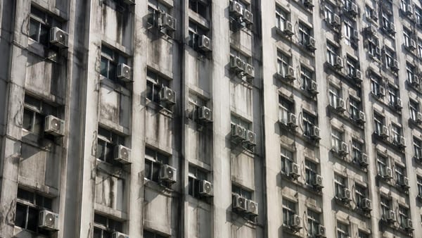 La climatisation, au-delà du confort thermique, façonne notre rapport à l'espace, à l'énergie et à l'adaptation clima…